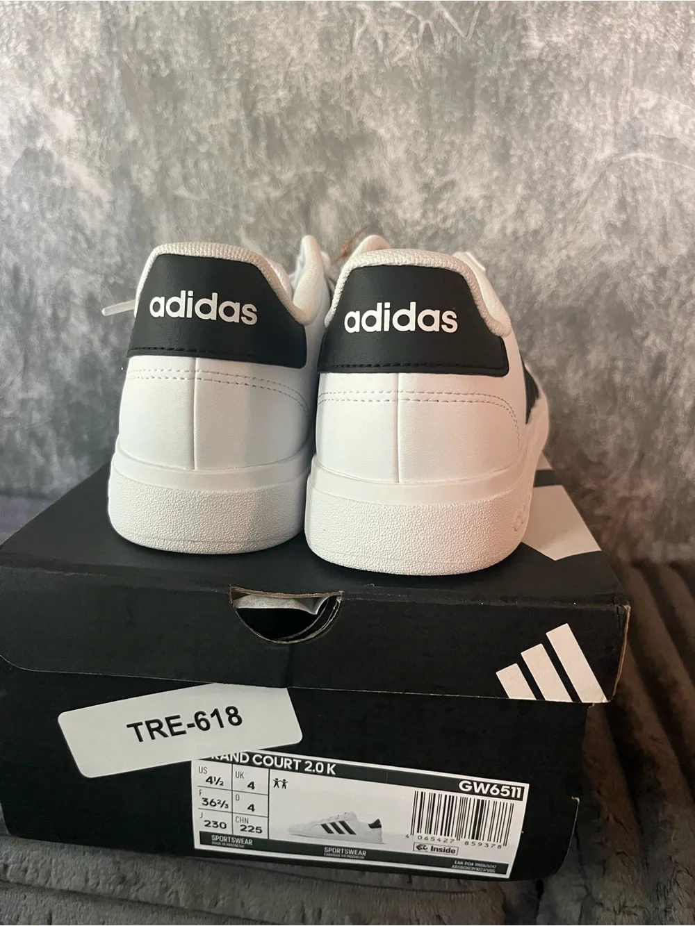 adidas Kids White Sneakers with Black Stripes grand court unisex 4.5